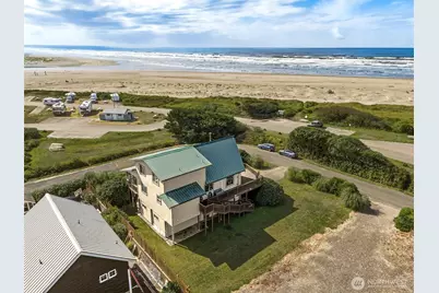 33 1st Street S, Pacific Beach, WA 98571 - Photo 24