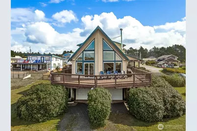 33 1st Street S, Pacific Beach, WA 98571 - Photo 1