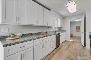 4432 S 49th St, Tacoma, WA 98409 - Photo 8
