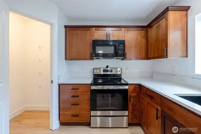 18306 71st Avenue E, Puyallup, WA 98375 - Photo 10