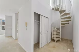 4343 Roosevelt Way NE, Seattle, WA 98105 - Photo 22
