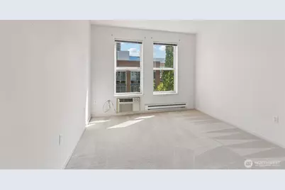 4343 Roosevelt Way NE #608, Seattle, WA 98105 - Photo 16