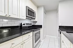 7453 Newcastle Golf Club Rd, Newcastle, WA 98059 - Photo 6