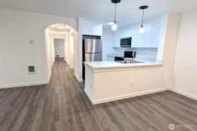 975 Aberdeen Avenue NE #A101, Renton, WA 98056 - Photo 2