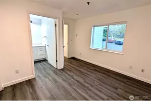 975 Aberdeen Ave NE, Renton, WA 98056 - Photo 10