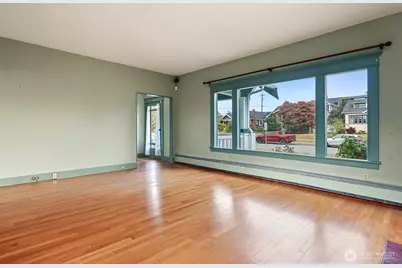 1010 Rucker Avenue, Everett, WA 98201 - Photo 12