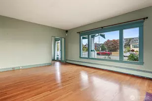 1010 Rucker Ave, Everett, WA 98201 - Photo 12