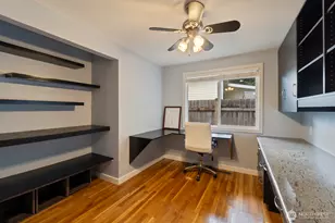 16626 SE 9th St, Bellevue, WA 98008 - Photo 26