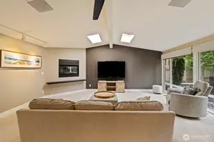 16626 SE 9th St, Bellevue, WA 98008 - Photo 14