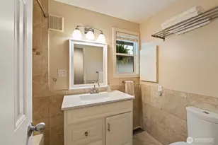 16626 SE 9th St, Bellevue, WA 98008 - Photo 30