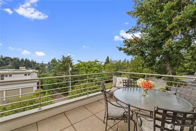 101 99th Avenue NE #301, Bellevue, WA 98004 - Photo 14