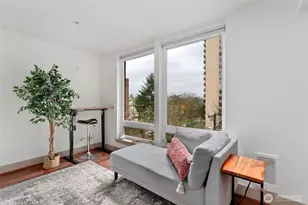 4547 8th Ave NE, Seattle, WA 98105 - Photo 4