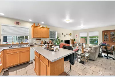 1329 Mitchell Avenue, Blaine, WA 98230 - Photo 12