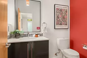 649 NW 83rd St, Seattle, WA 98117 - Photo 10