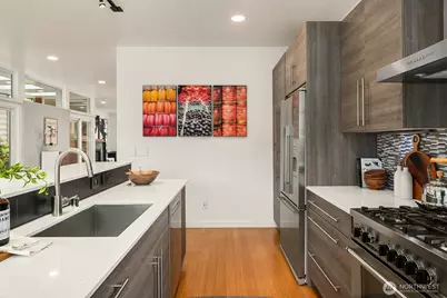 649 NW 83rd Street, Seattle, WA 98117 - Photo 14