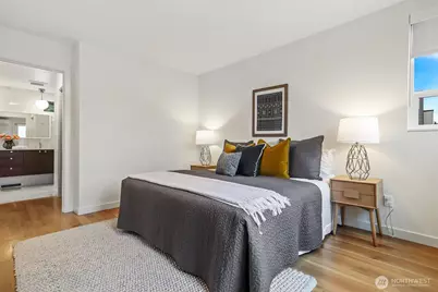 3641 22nd Avenue W #Unit E, Seattle, WA 98199 - Photo 20