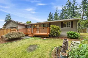 104 Barbara Ln, Everett, WA 98203 - Photo 1