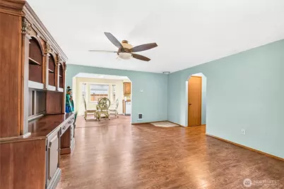 104 Barbara Lane, Everett, WA 98203 - Photo 6