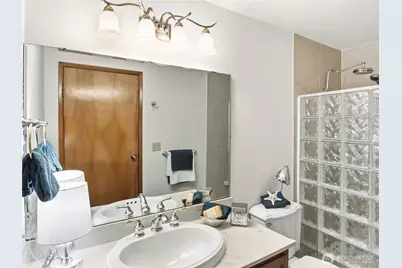 9811 67th Avenue Ct E, Puyallup, WA 98373 - Photo 16