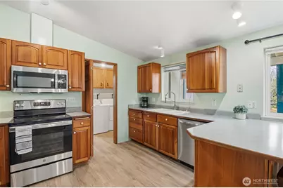 12517 Kapowsin Highlands Drive E, Graham, WA 98338 - Photo 16