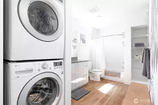 1601 N 45th St, Seattle, WA 98103 - Photo 16