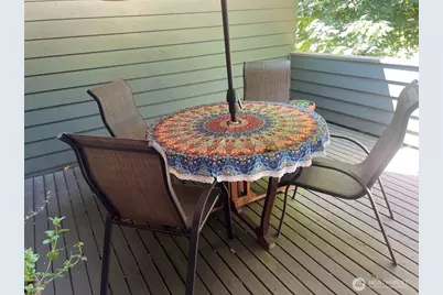 6817 129th Place SE, Bellevue, WA 98006 - Photo 16