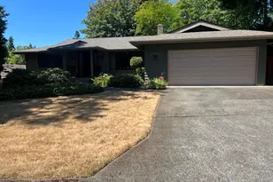 6817 129th Pl SE, Bellevue, WA 98006 - Photo 2