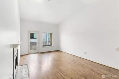 23908 Bothell Everett Highway #B-302, Bothell, WA 98021 - Photo 12