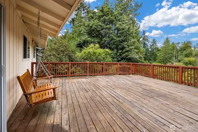 18061 28th Avenue NE, Lake Forest Park, WA 98155 - Photo 2