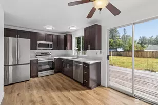 15903 95th Ave Ct E, Puyallup, WA 98375 - Photo 10