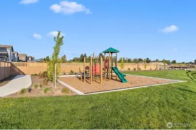 2033 169th Street NE, Marysville, WA 98271 - Photo 8