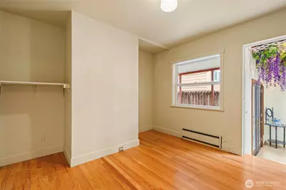 9682 Beacon Avenue S, Seattle, WA 98118 - Photo 16