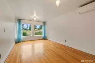 9682 Beacon Ave S, Seattle, WA 98118 - Photo 20