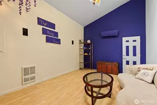 9682 Beacon Ave S, Seattle, WA 98118 - Photo 18