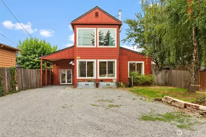 9682 Beacon Avenue S, Seattle, WA 98118 - Photo 2