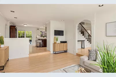 20230 NE 18th Place, Sammamish, WA 98074 - Photo 14