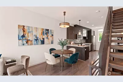 7459 Woodlawn Avenue NE #A, Seattle, WA 98115 - Photo 6