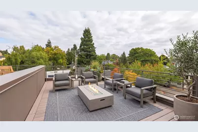 7459 Woodlawn Avenue NE #A, Seattle, WA 98115 - Photo 24