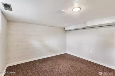218 S 15th Avenue, Yakima, WA 98902 - Photo 20