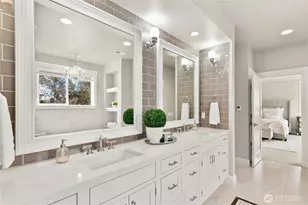 9831 NE 16th St, Bellevue, WA 98004 - Photo 28