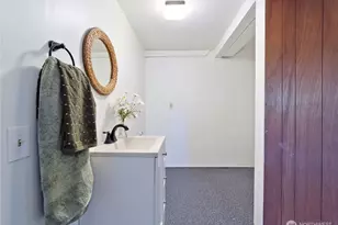 8004 S 134th St, Seattle, WA 98178 - Photo 16