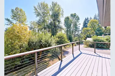 8004 S 134th Street, Seattle, WA 98178 - Photo 2