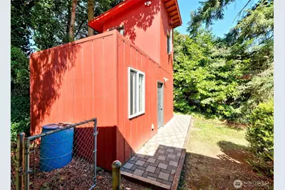 8004 S 134th Street, Seattle, WA 98178 - Photo 30
