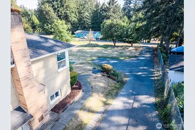 6438 Tracyton Boulevard NW, Bremerton, WA 98311 - Photo 30