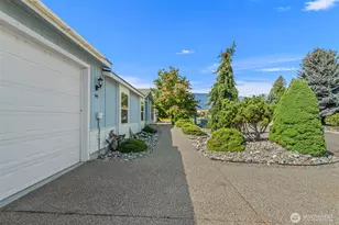 944 Sunrise Dr, Manson, WA 98831 - Photo 4