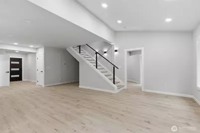 10953 N Madison Avenue NE, Bainbridge Island, WA 98110 - Photo 26
