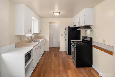 3712 S 175th Street, SeaTac, WA 98188 - Photo 10