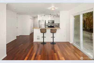 323 Queen Anne Avenue N #202, Seattle, WA 98109 - Photo 10