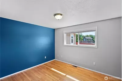 210 Champion Street, Steilacoom, WA 98388 - Photo 20