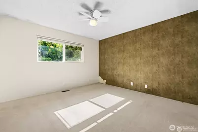 14221 SE 10th Place, Bellevue, WA 98007 - Photo 16